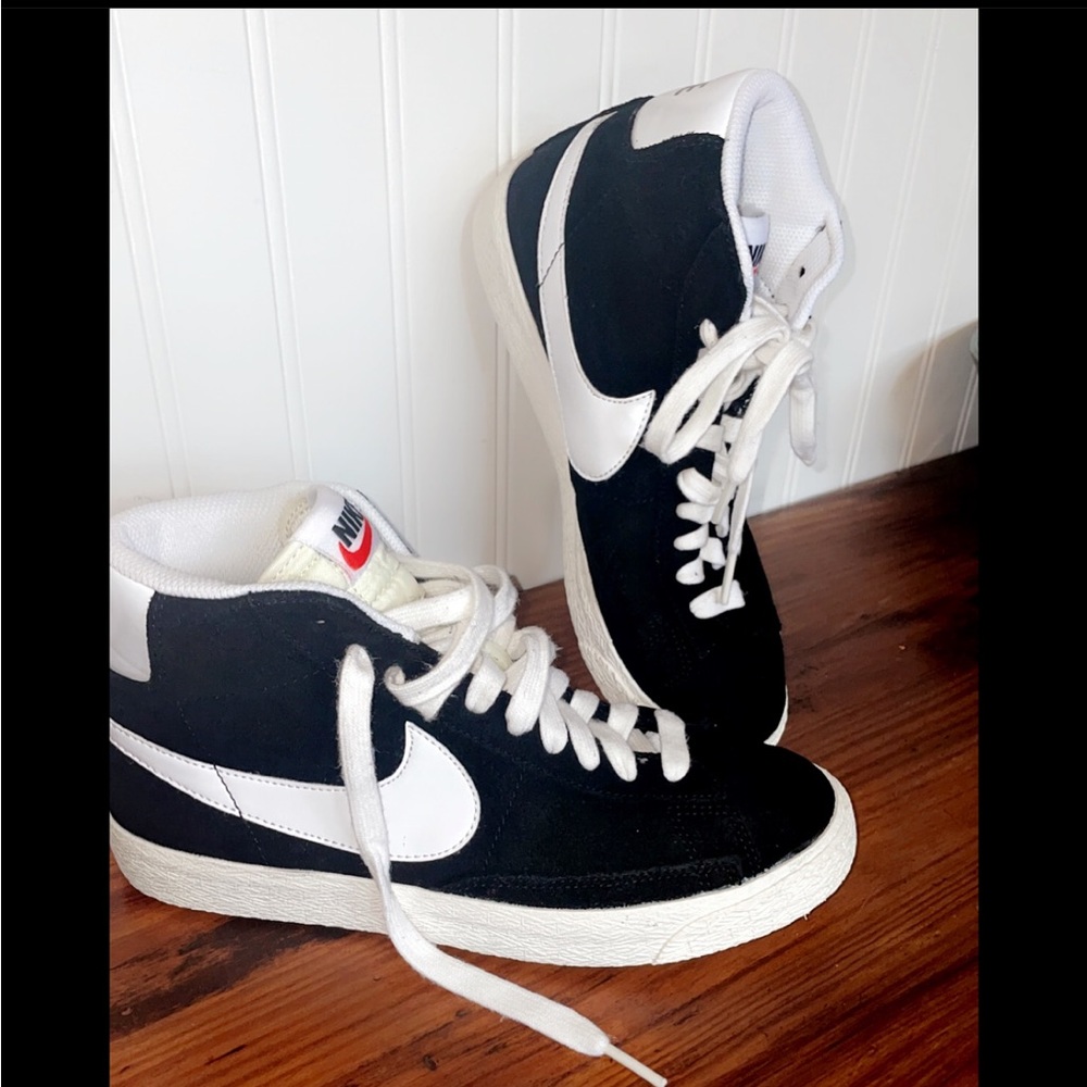 Nike Blazer Mid